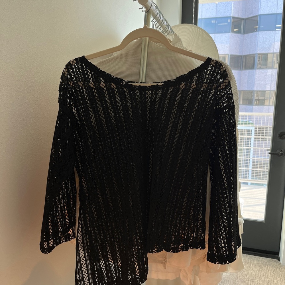 Elegant Black Ribbed 3/4 Sleeve Swim Coverup
